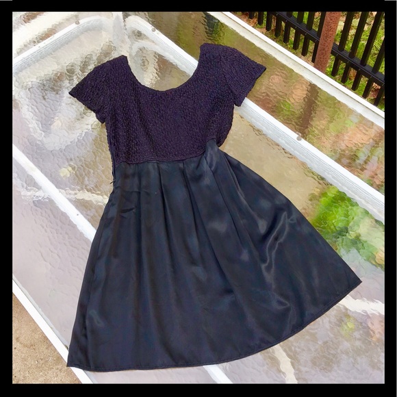 Vintage Dress Black - Picture 2 of 8